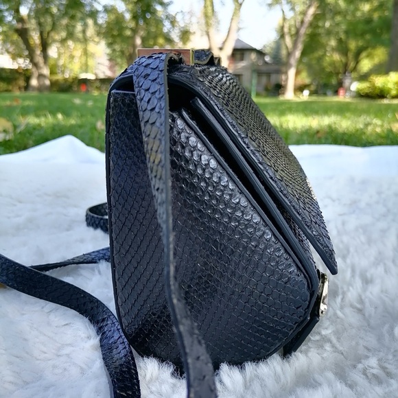 Authentic Givenchy pandora box Python leather bag - Picture 2 of 12